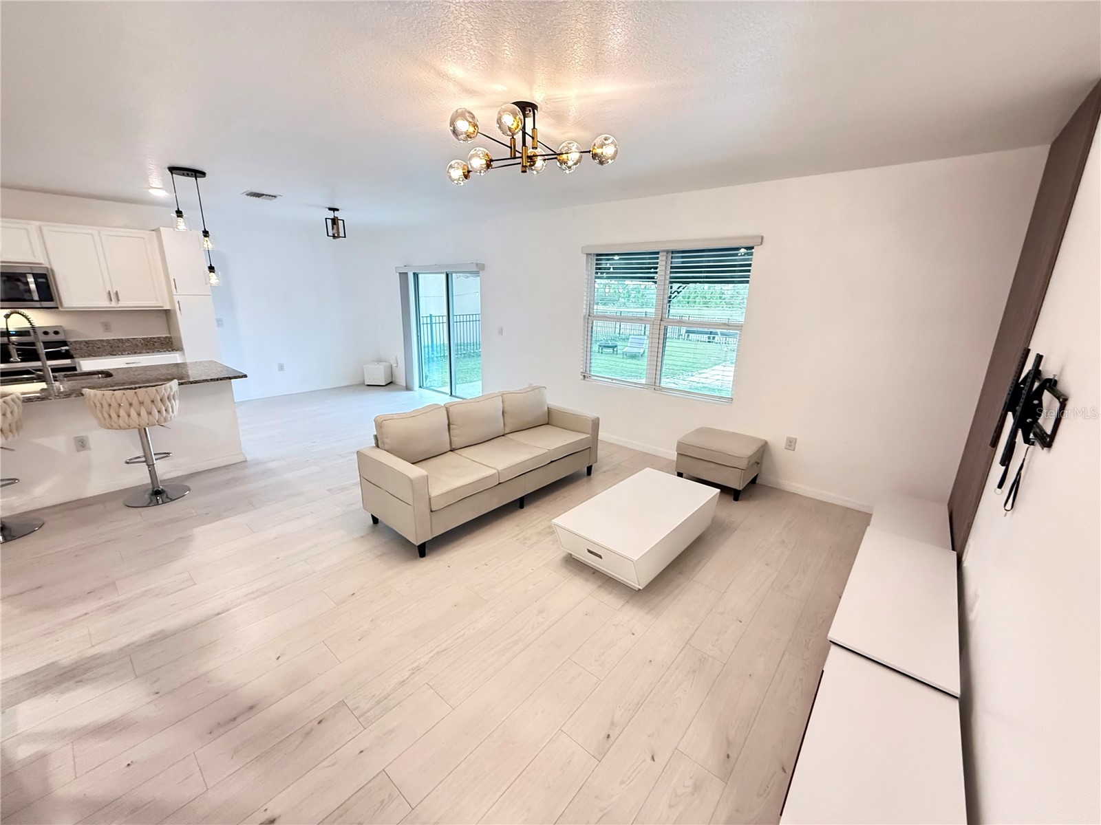 2731 House Finch Road Harmony FL 34773 S5144676 image18