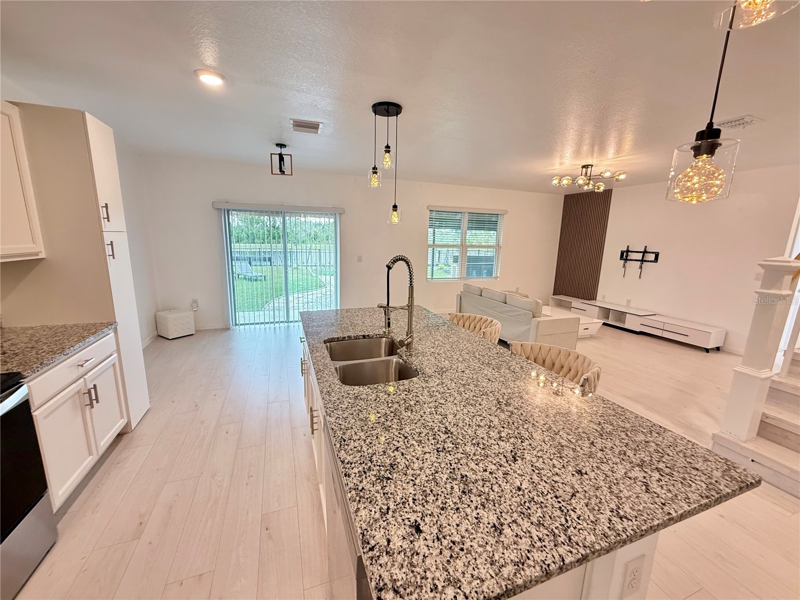 2731 House Finch Road Harmony FL 34773 S5144676 image25