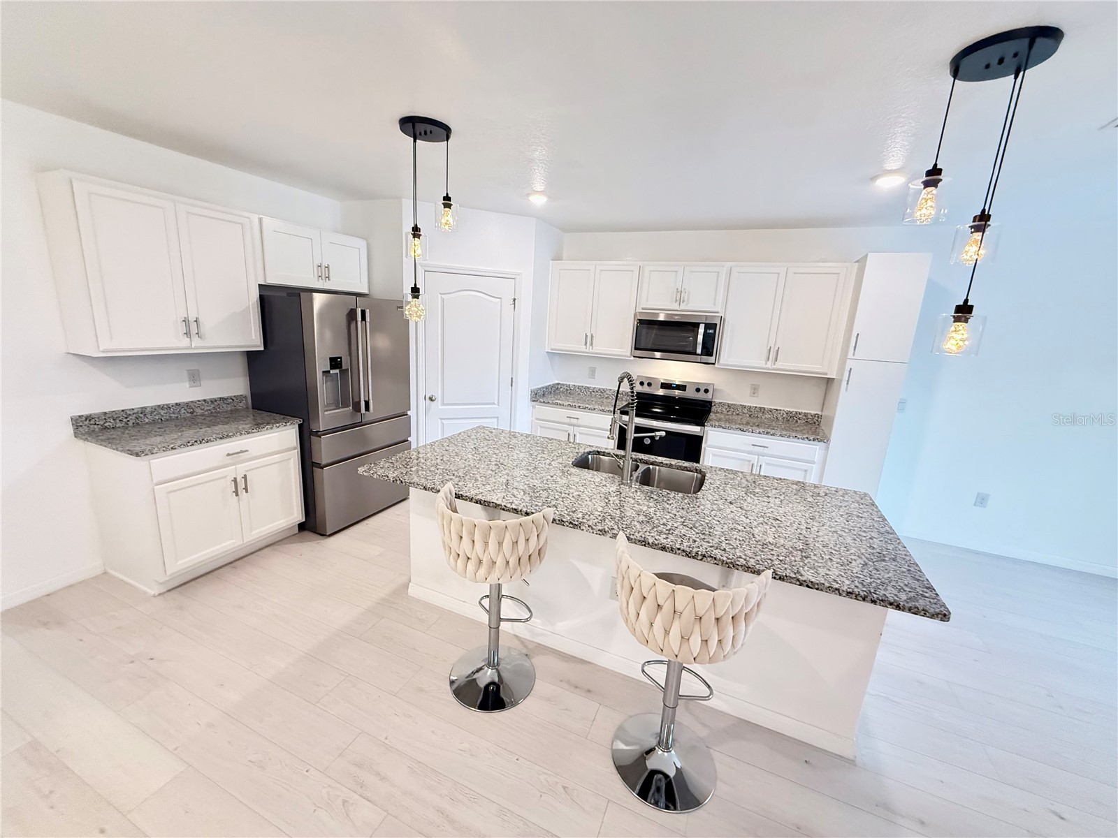 2731 House Finch Road Harmony FL 34773 S5144676 image26