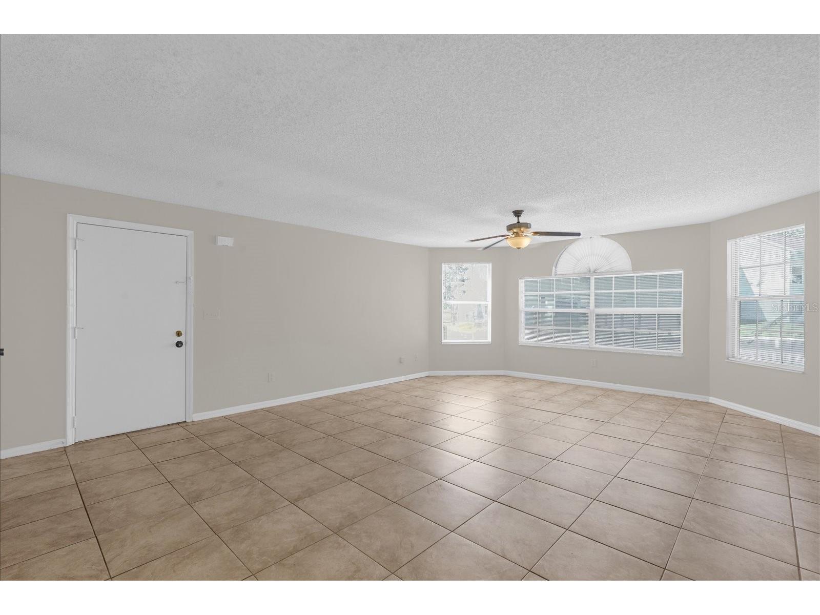 2731 N Poinciana Boulevard #107 Kissimmee FL 34746 O6402076 image2