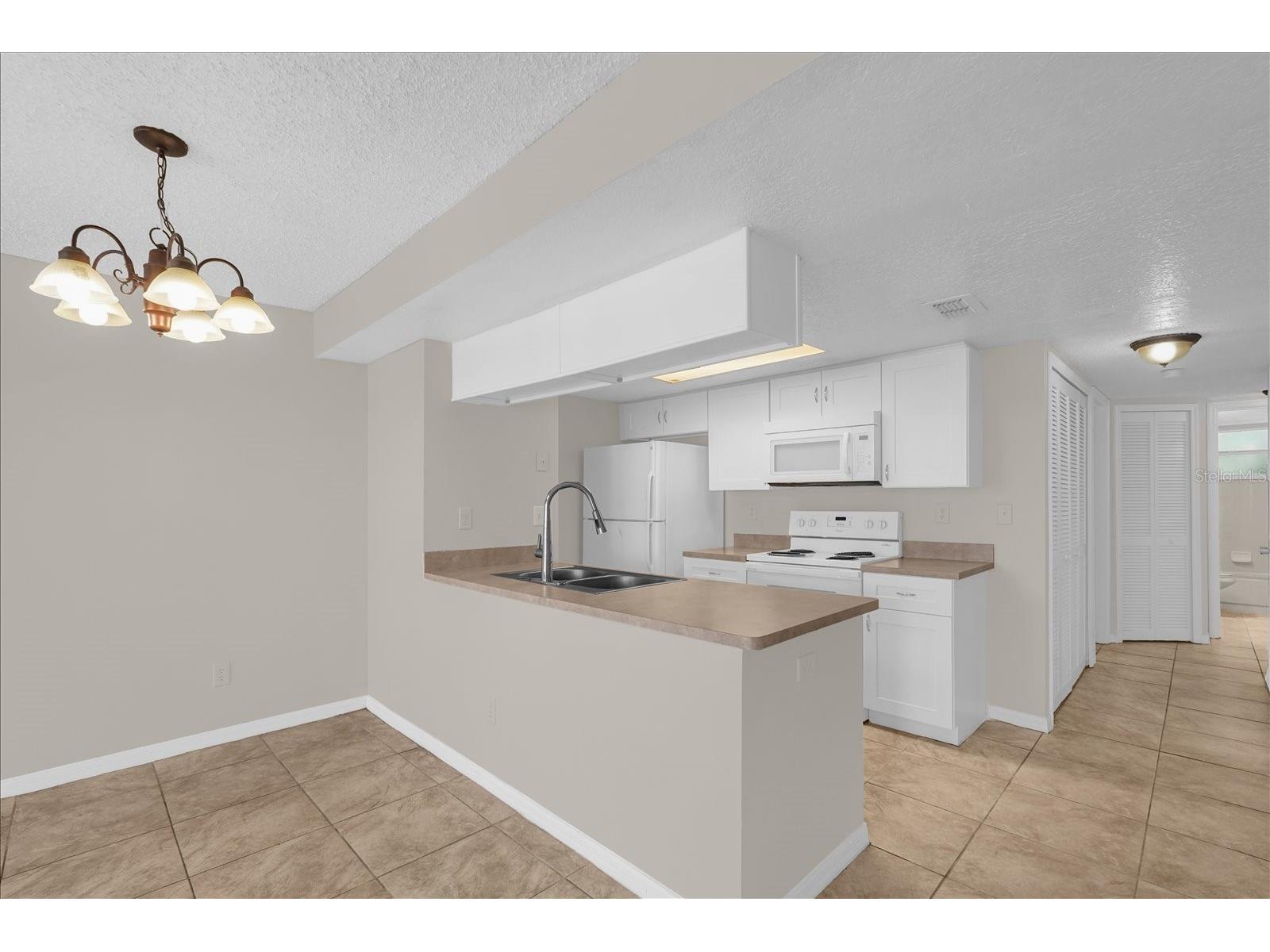 2731 N Poinciana Boulevard #107 Kissimmee FL 34746 O6402076 image9