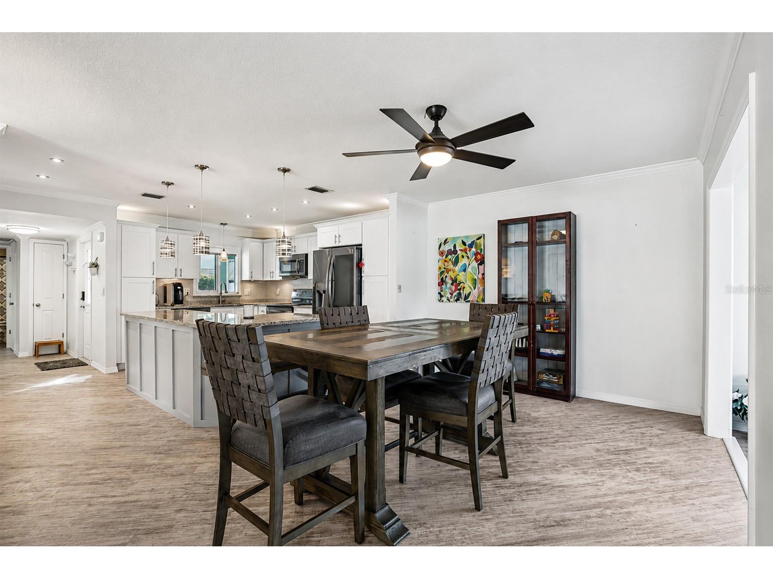 2731 Riverbluff Way #V76 Sarasota FL 34231 A4696921 image10