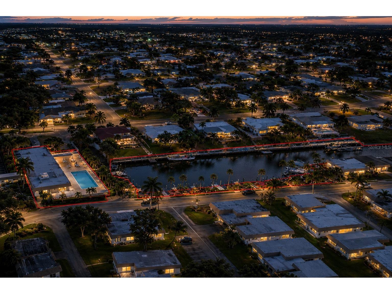 2731 Riverbluff Way #V76 Sarasota FL 34231 A4696921 image3