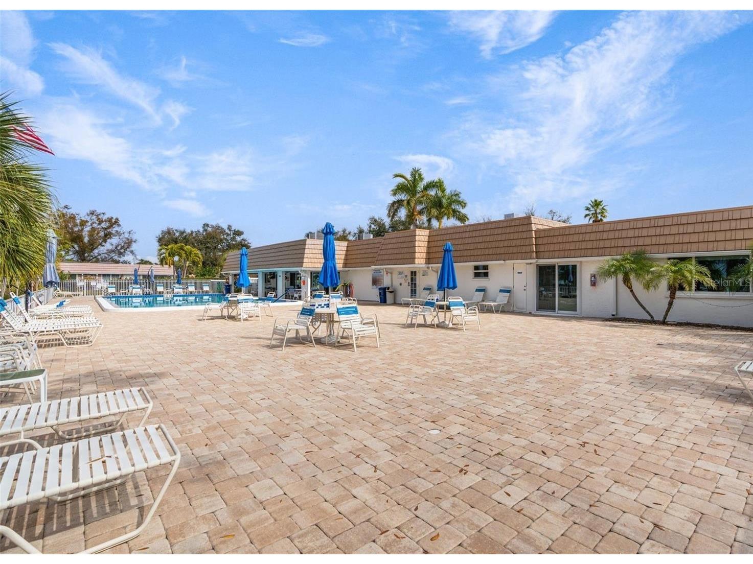 2731 Riverbluff Way #V76 Sarasota FL 34231 A4696921 image32