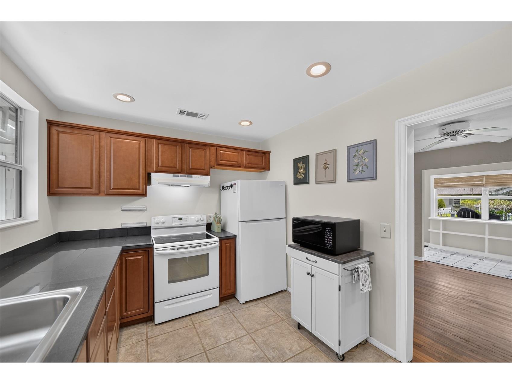 2732 Newark Way Orlando FL 32803 O6425363 image5