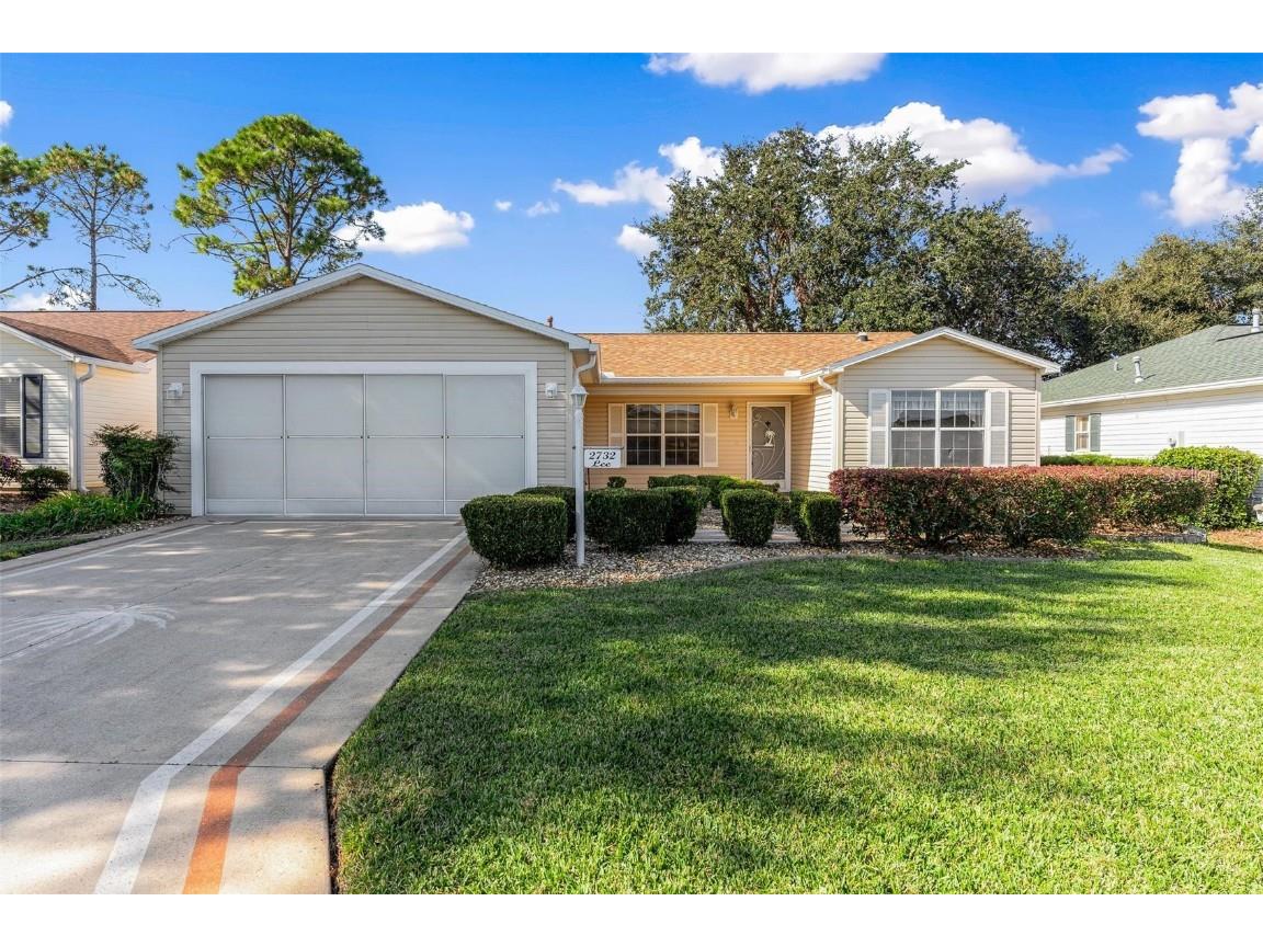 2732 Privada Drive The Villages FL 32162 G5104641 image1
