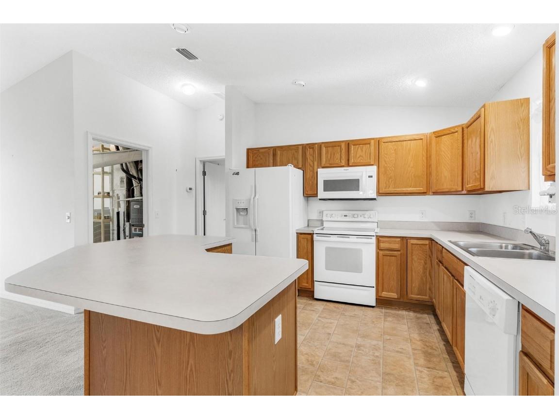 2732 Privada Drive The Villages FL 32162 G5104641 image14