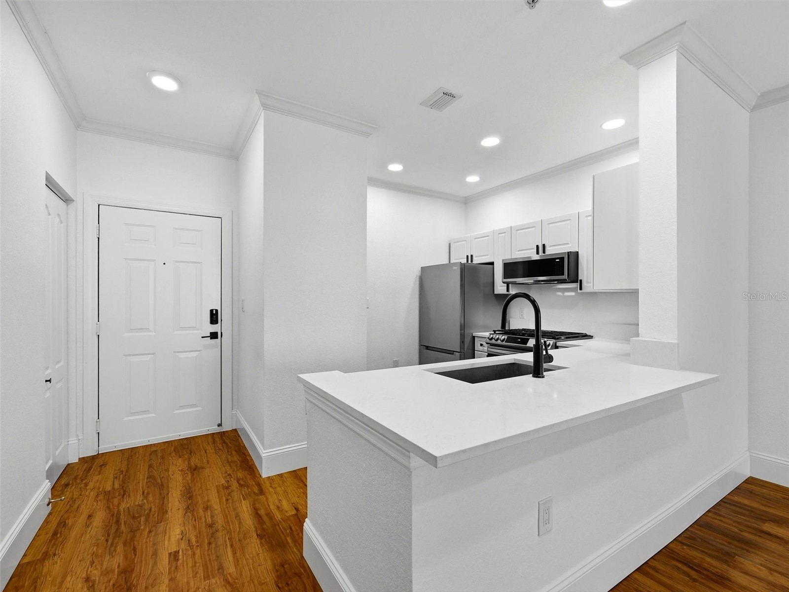 2732 Via Murano #524 Clearwater FL 33764 - TAMPA BAY TB8472415 image6