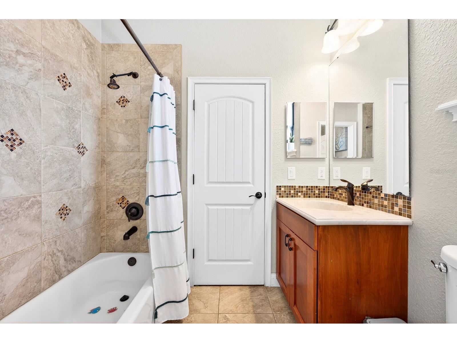 27324 Grand Oak Lane Tavares FL 32778 - HARRIS CHAIN OF LAKES O6382196 image26