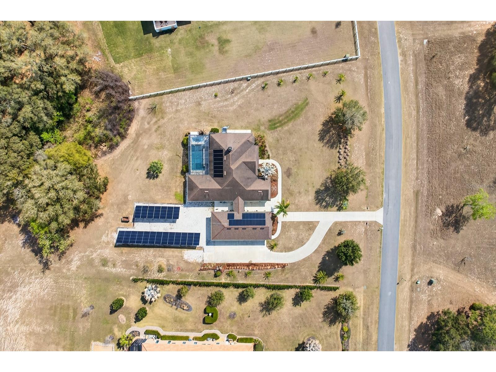 27324 Grand Oak Lane Tavares FL 32778 - HARRIS CHAIN OF LAKES O6382196 image4