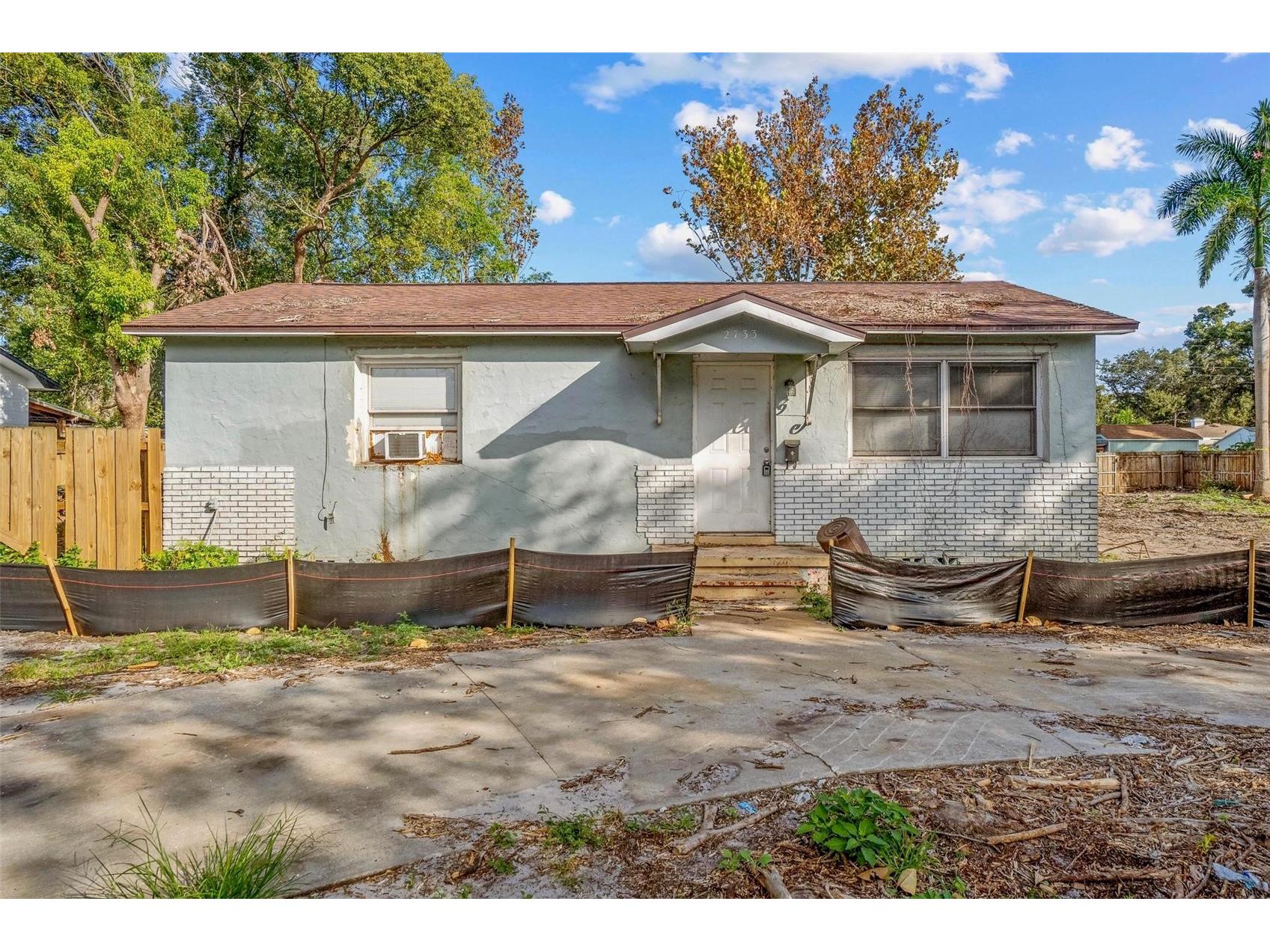 2733 34th Avenue N Saint Petersburg FL 33713 TB8443074 image1