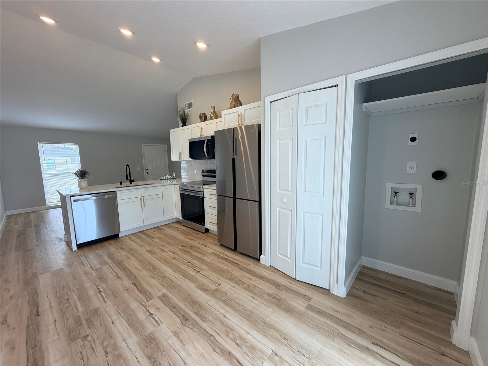 2733 Adela Avenue Orlando FL 32826 O6405089 image11