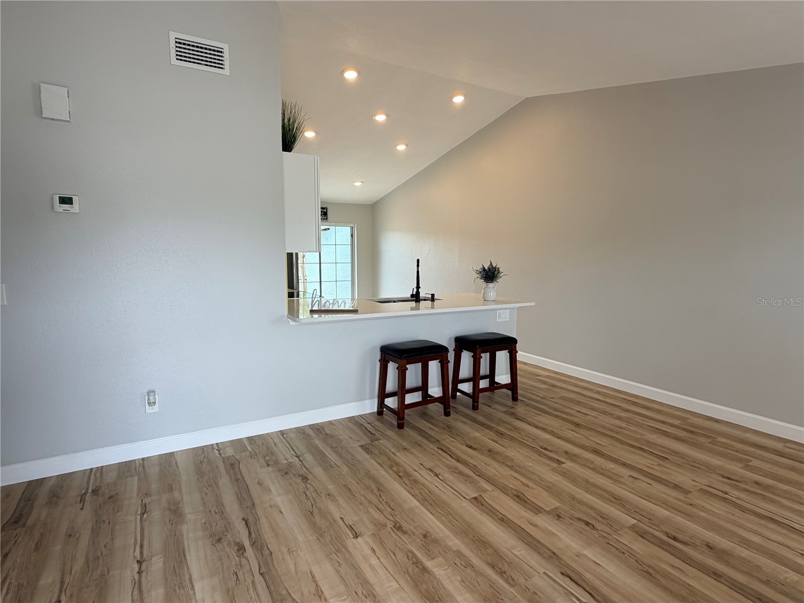 2733 Adela Avenue Orlando FL 32826 O6405089 image5