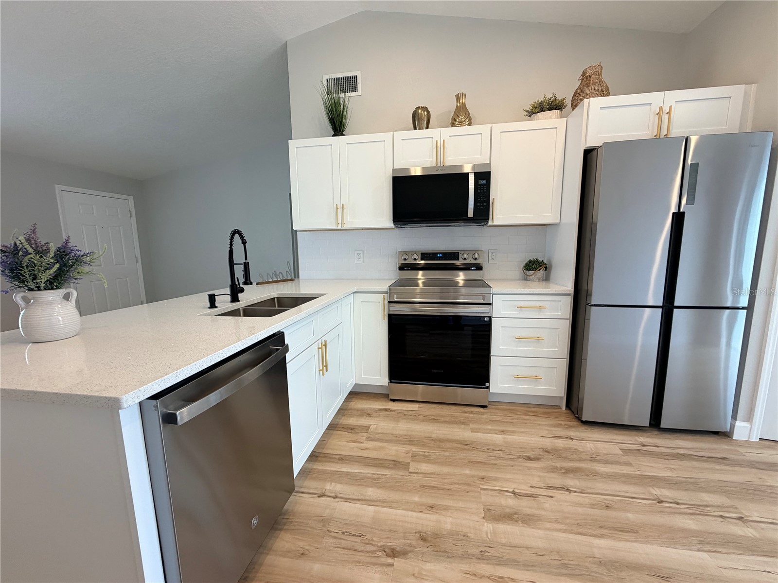2733 Adela Avenue Orlando FL 32826 O6405089 image9
