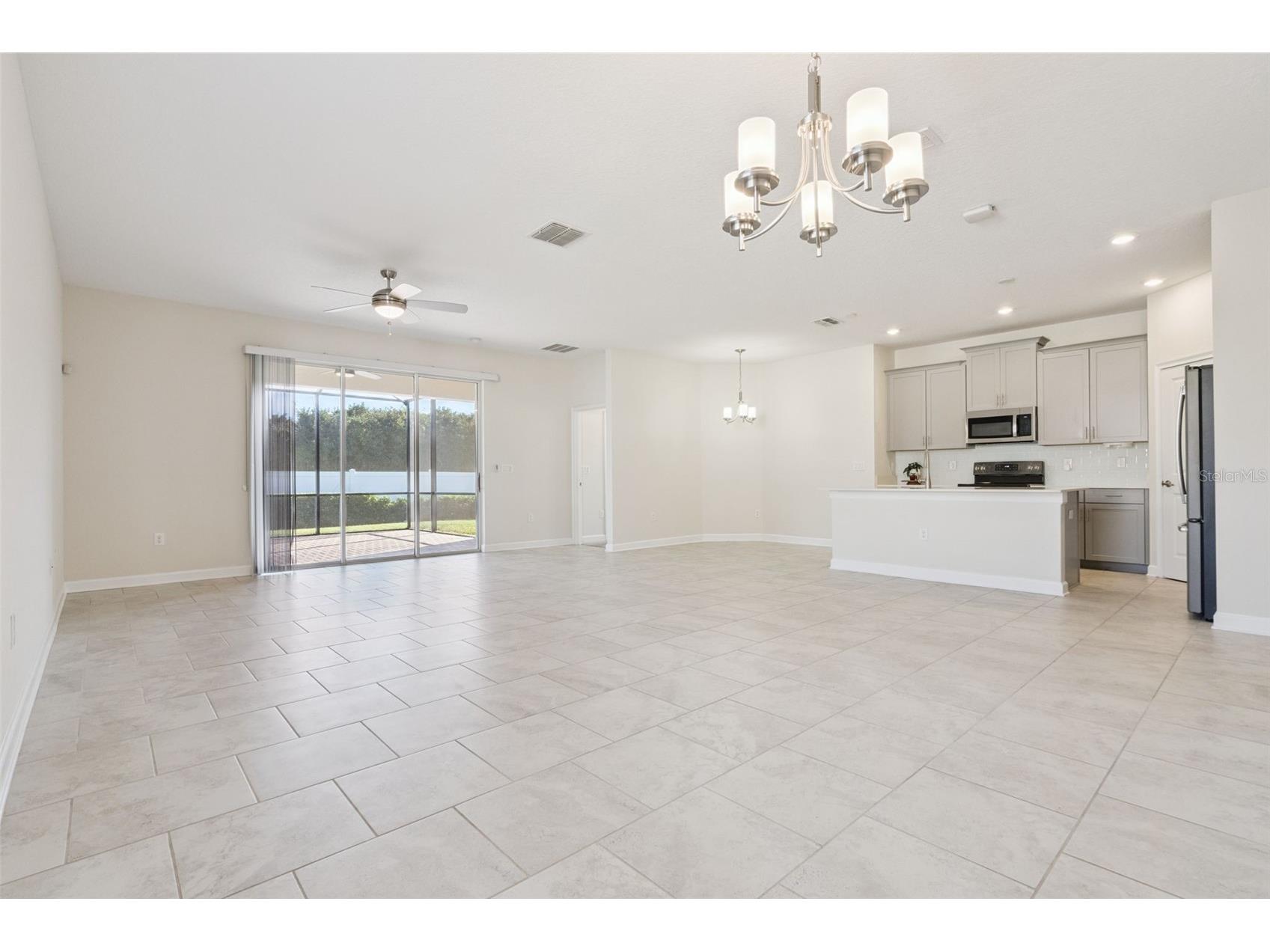 2733 Attwater Loop Winter Haven FL 33884 - LAKE RUBY P4937444 image5