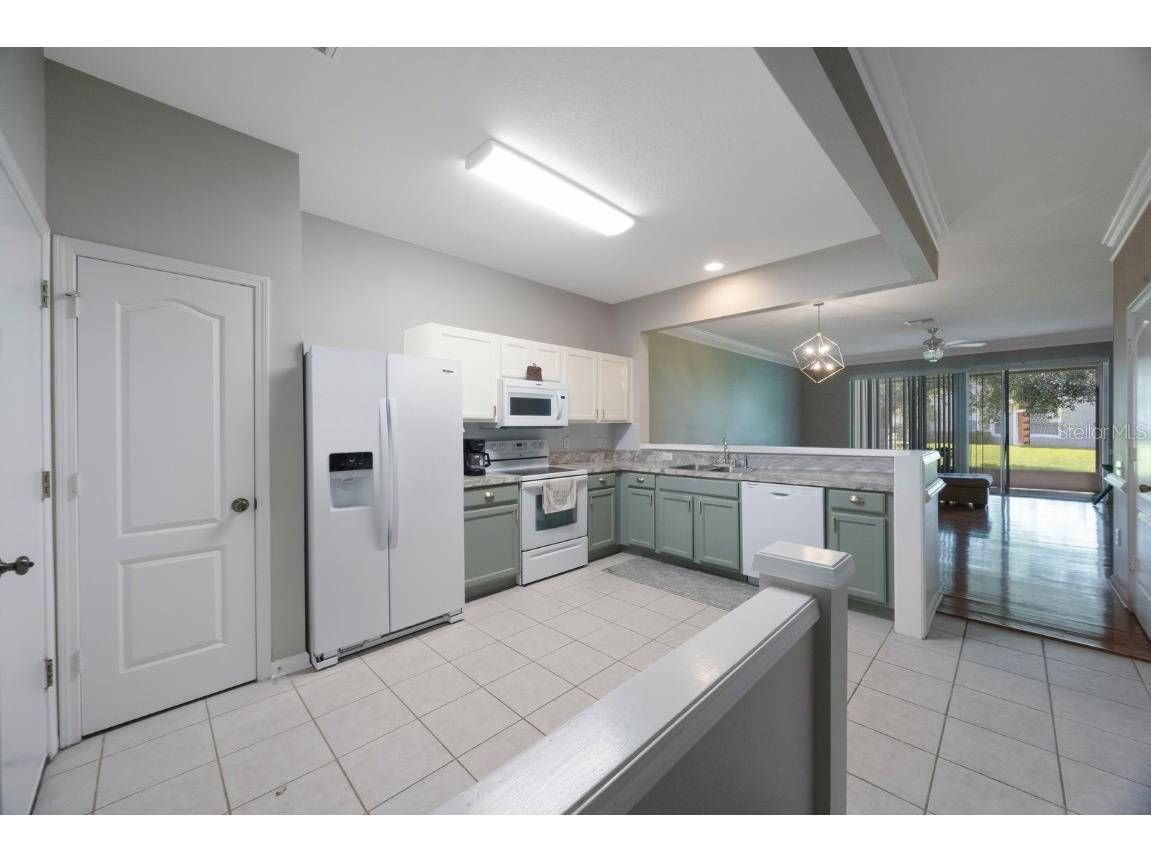 2733 Conch Hollow Drive Brandon FL 33511 TB8392326 image4