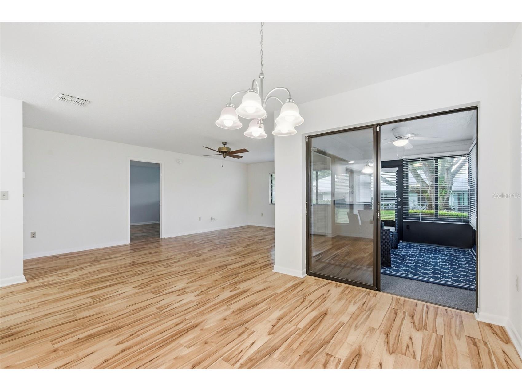 2733 Countryside Boulevard #108 Clearwater FL 33761 W7885718 image12