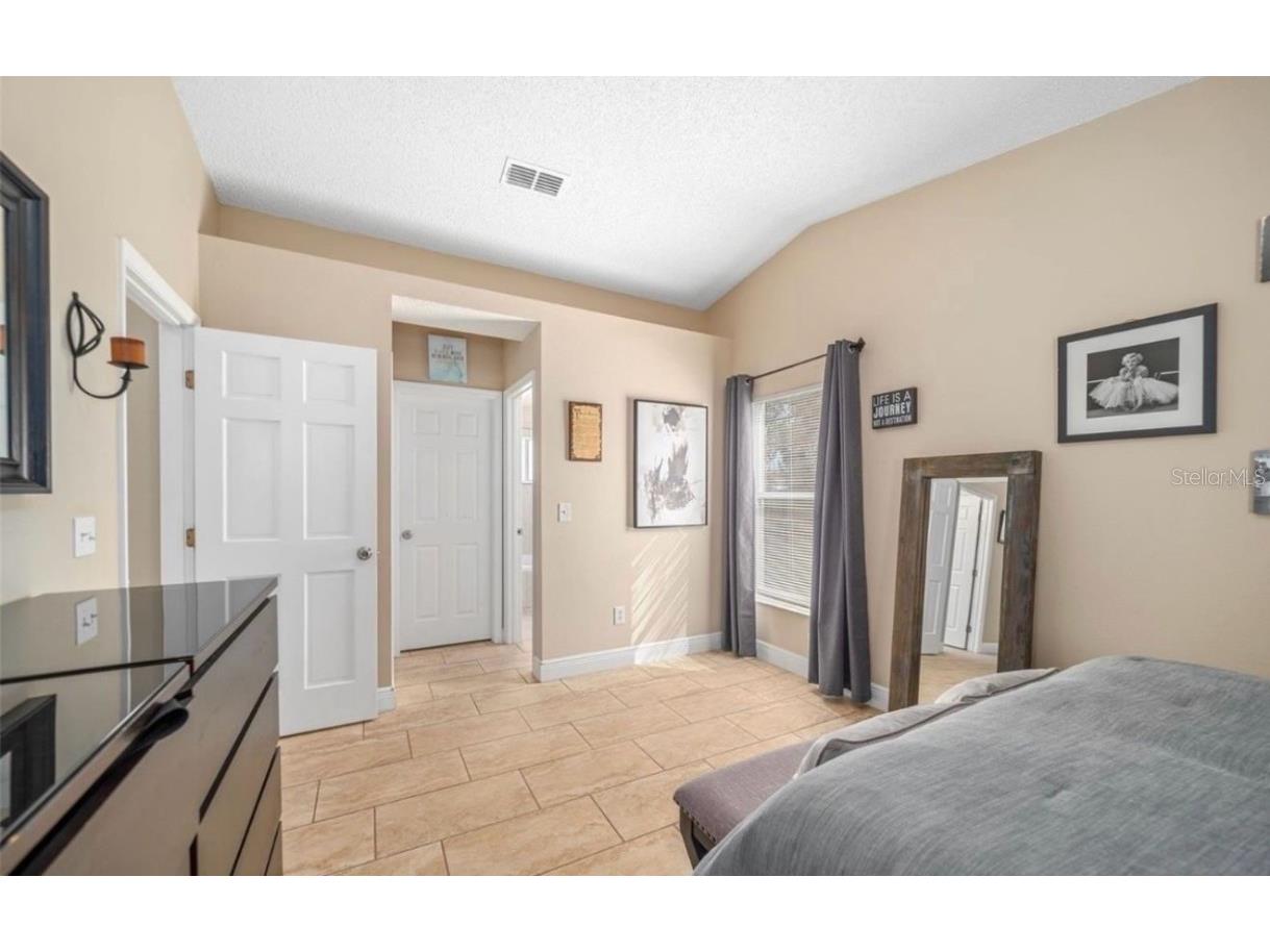 2733 Mayer Street Orlando FL 32806 S5123745 image4