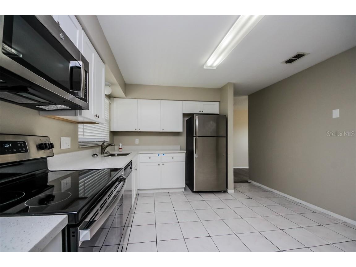 2733 Mint Drive Orlando FL 32837 O6353428 image5