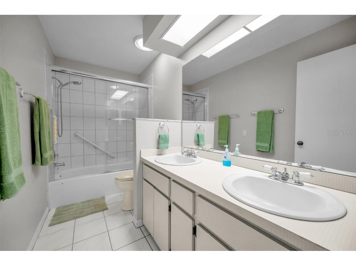 2733 Nicole Circle Palm Harbor FL 34684 TB8452588 image27