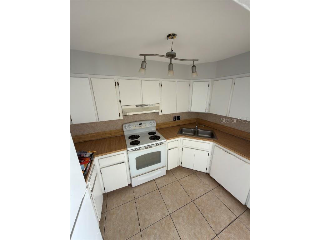 2733 Pompano Drive Sebring FL 33870 L4956743 image8