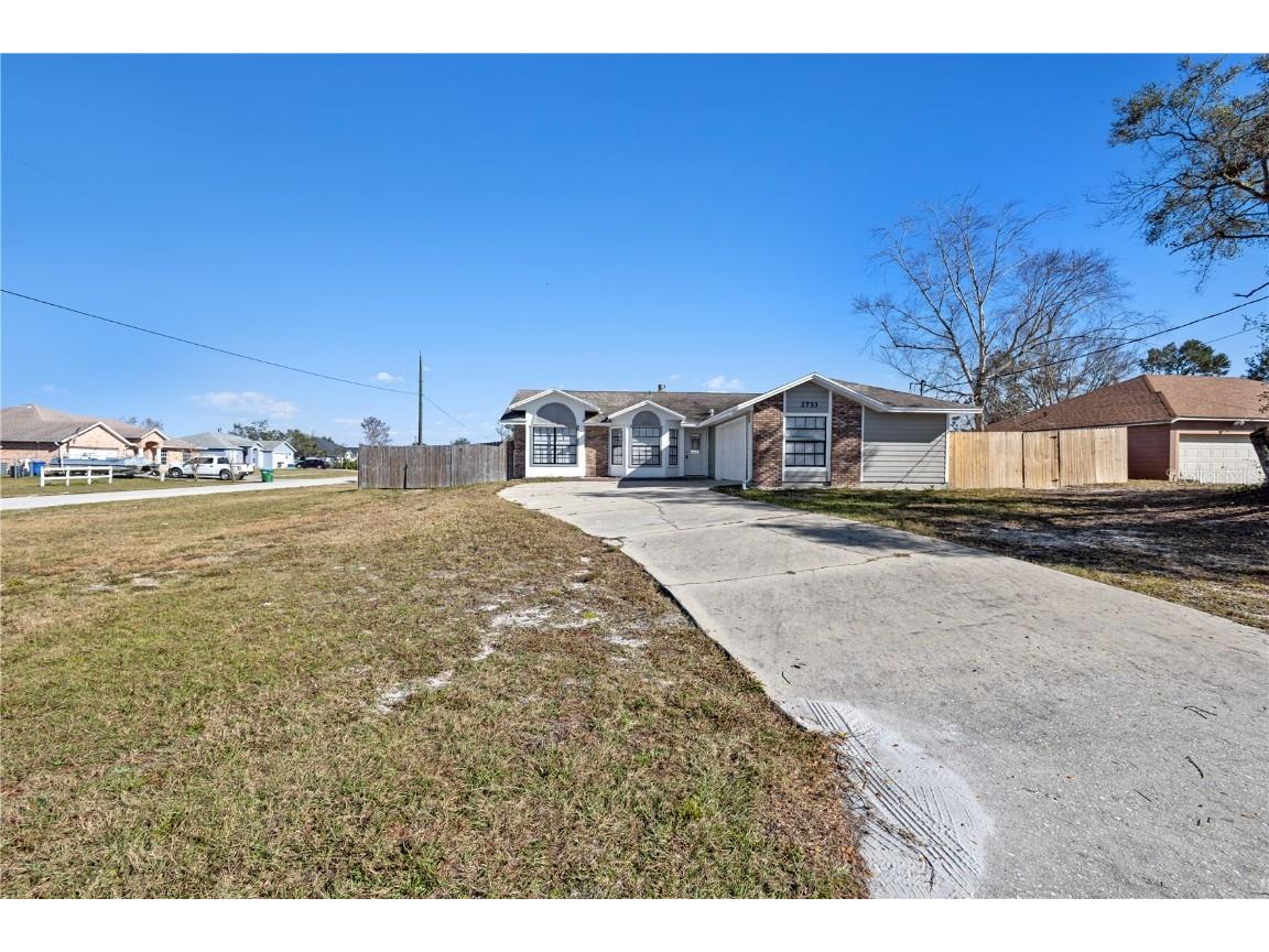 2733 S Elston Drive Deltona FL 32738 V4928227 image1