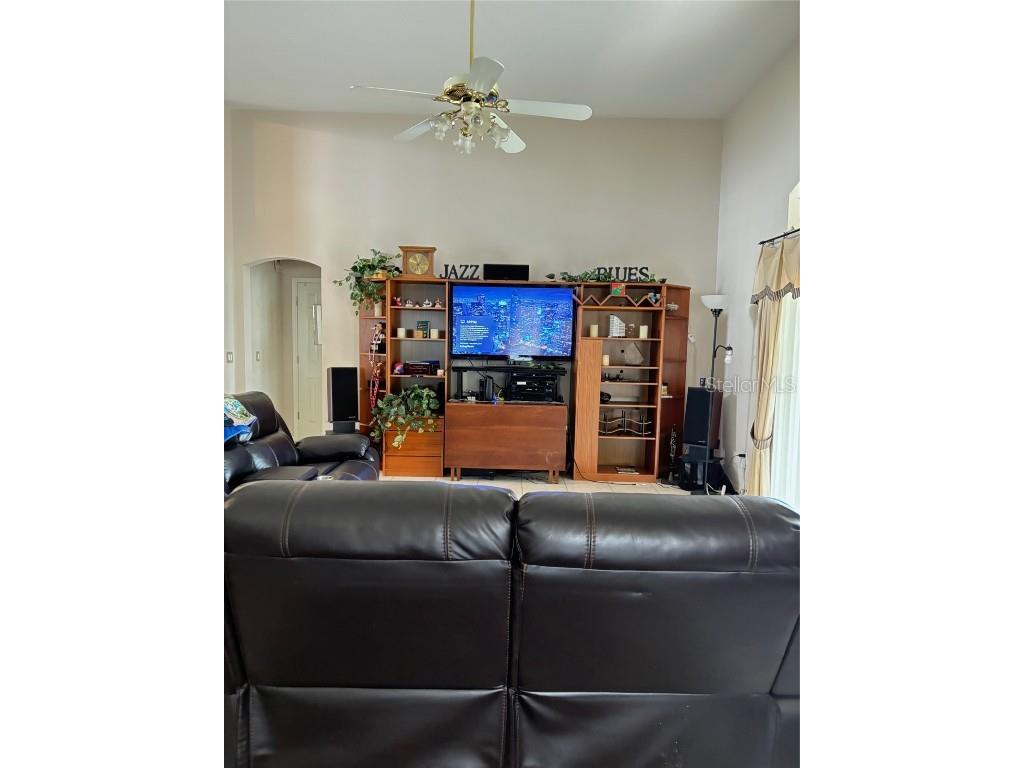 2733 Scarborough Drive Kissimmee FL 34744 OM705024 image8