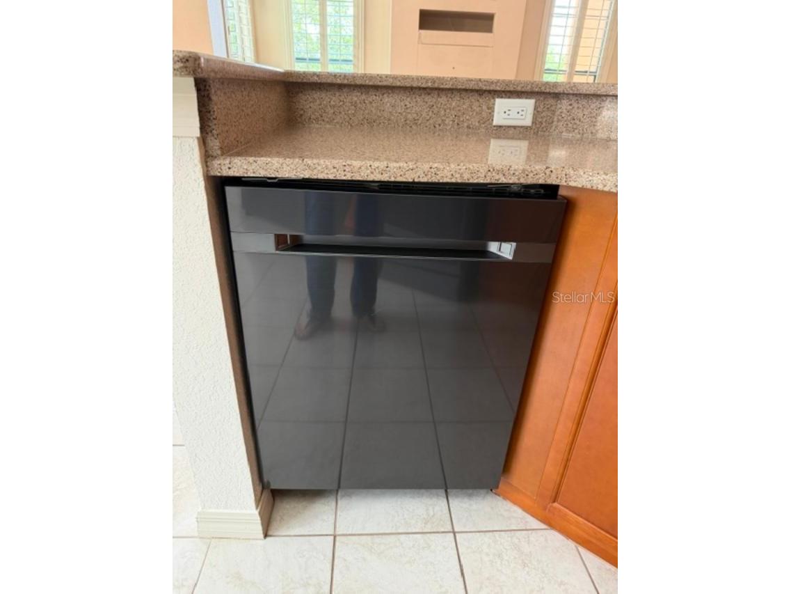 2733 Via Cipriani #820B Clearwater FL 33764 TB8529692 image14