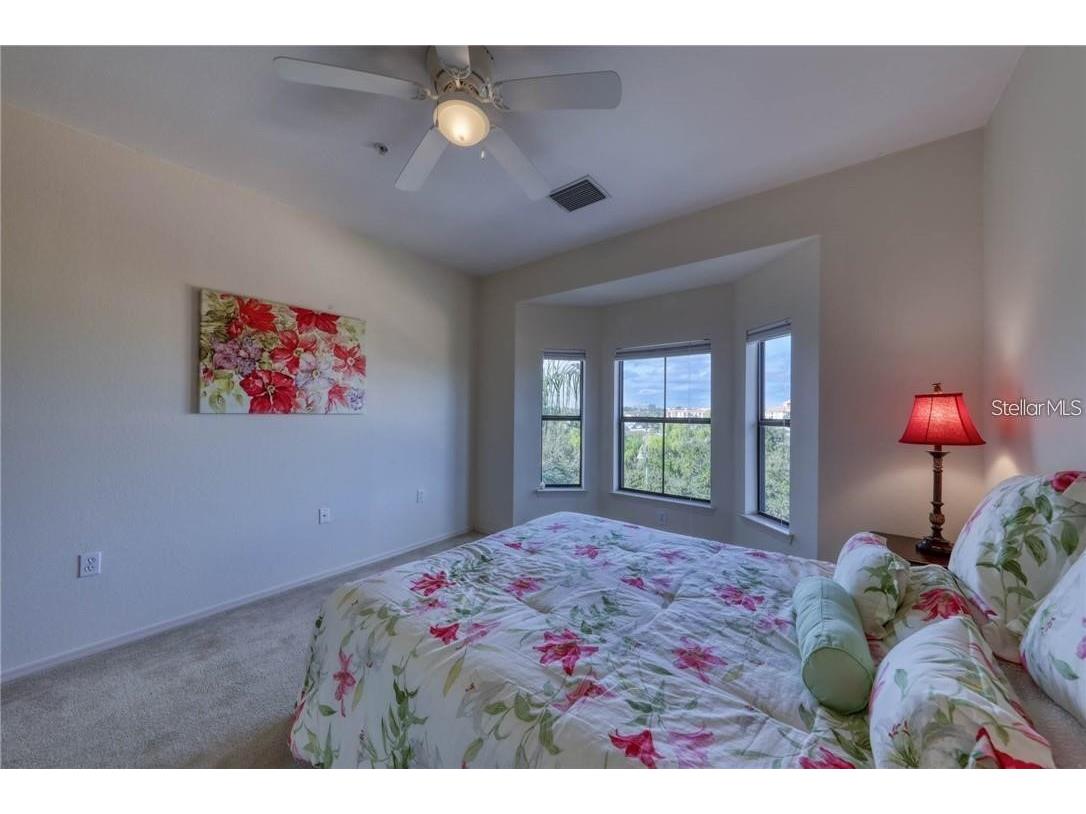 2733 Via Cipriani #830B Clearwater FL 33764 TB8465555 image31