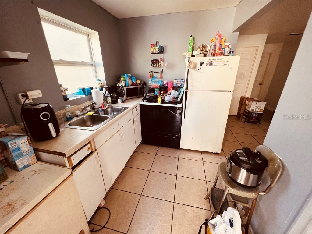 2734 53rd Avenue N Saint Petersburg FL 33714 U8175808 image12
