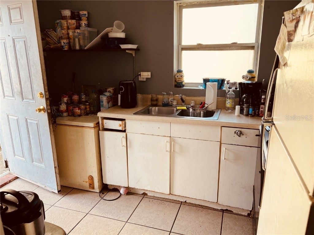 2734 53rd Avenue N Saint Petersburg FL 33714 U8175808 image13