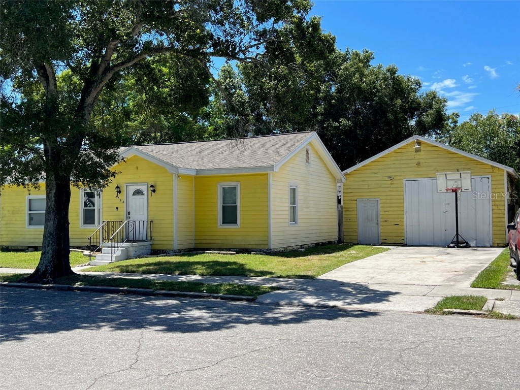 2734 53rd Avenue N Saint Petersburg FL 33714 U8175808 image3
