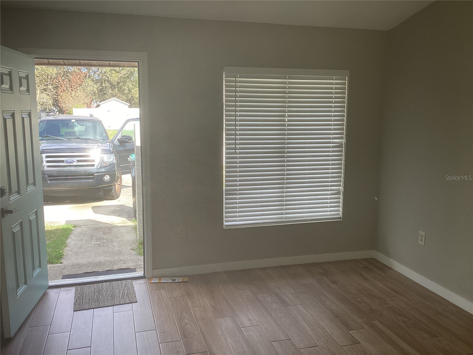 2734 Coral Reef Drive Orlando FL 32826 O6390260 image4