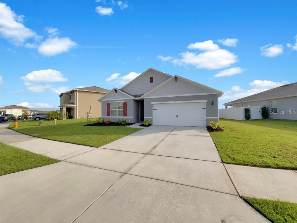 2734 Grandbury Grove Road Lakeland FL 33811 TB8305745 image1