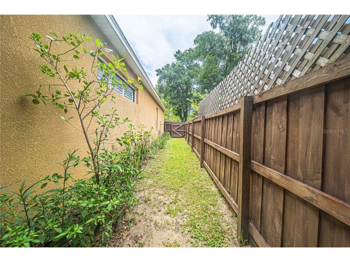 2734 Mendelin Street Apopka FL 32703 V4937554 image45