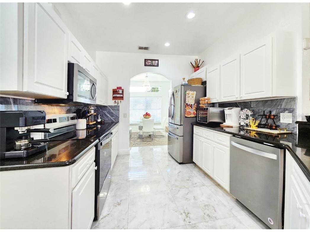 2735 Berkford Circle Lakeland FL 33810 TB8369593 image15