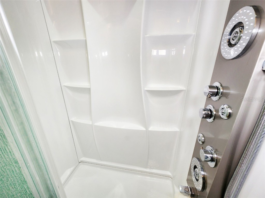 2735 Berkford Circle Lakeland FL 33810 TB8369593 image47