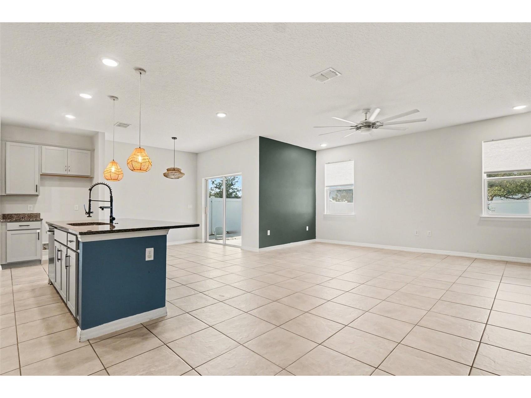 2735 Rowan Street Tavares FL 32778 O6386245 image6