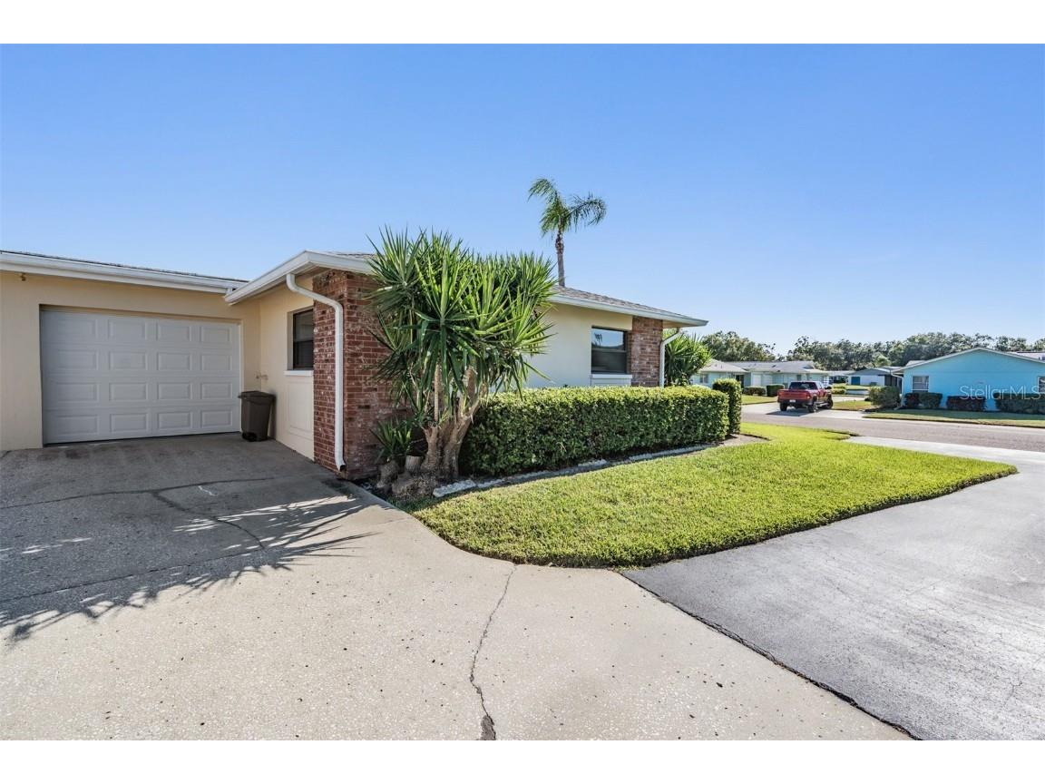 2735 Sherbrooke Lane #A Palm Harbor FL 34684 TB8438145 image22