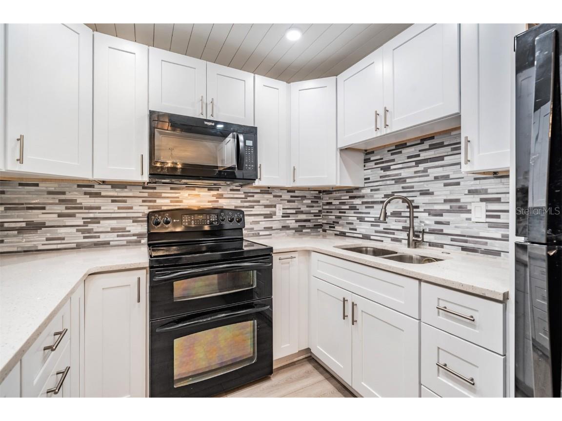 2735 Sherbrooke Lane #A Palm Harbor FL 34684 TB8438145 image9