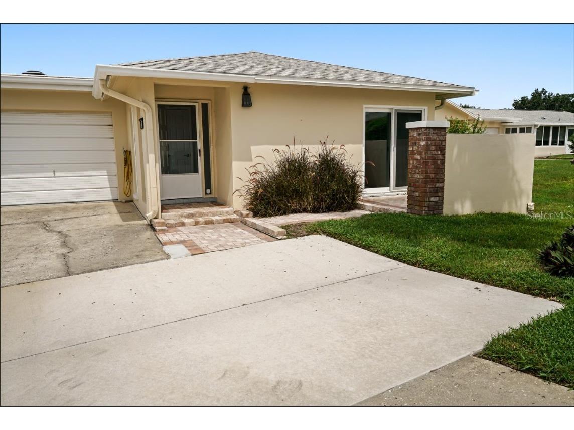 2735 Sherbrooke Lane #C Palm Harbor FL 34684 TB8321091 image1