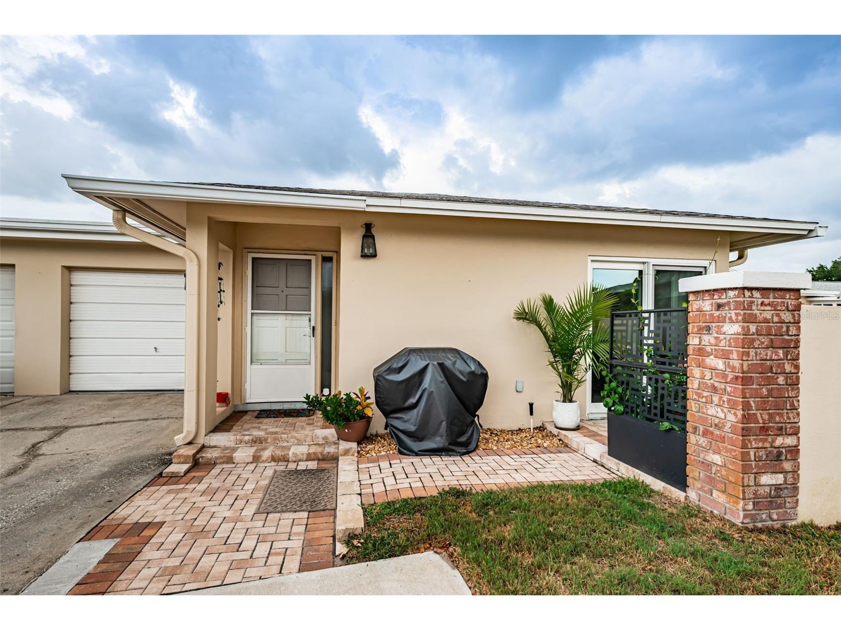2735 Sherbrooke Lane #C Palm Harbor FL 34684 TB8524837 image2