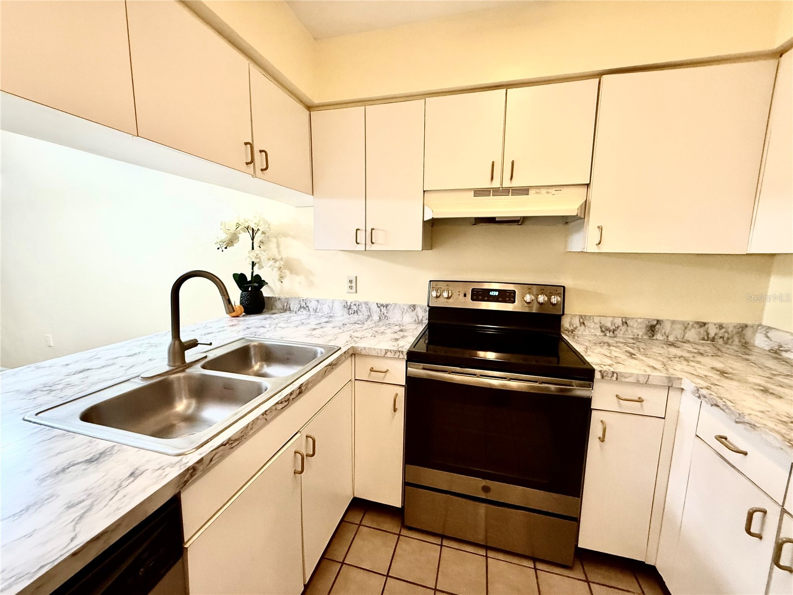 2735 SW 35th Place #1604 Gainesville FL 32608 GC538280 image6