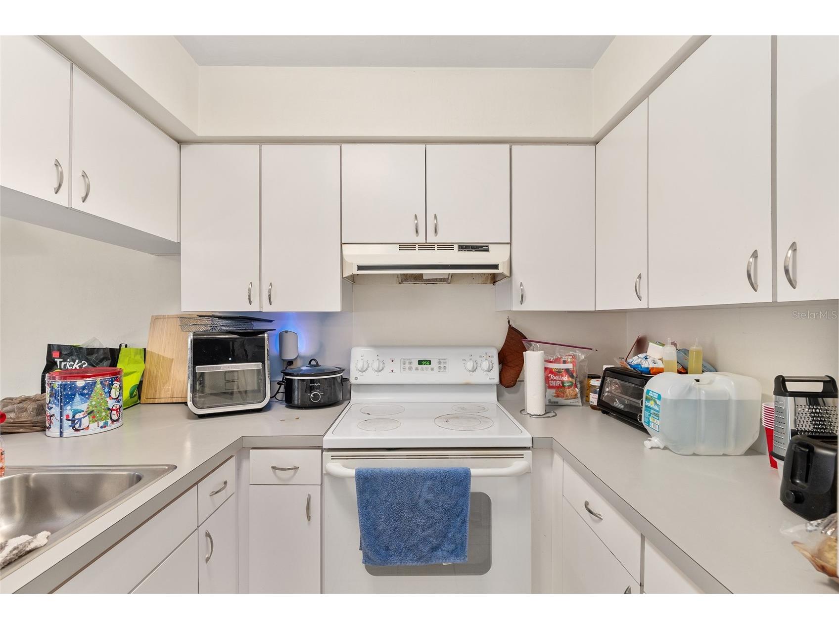 2735 SW 35th Place #801 Gainesville FL 32608 GC537277 image9