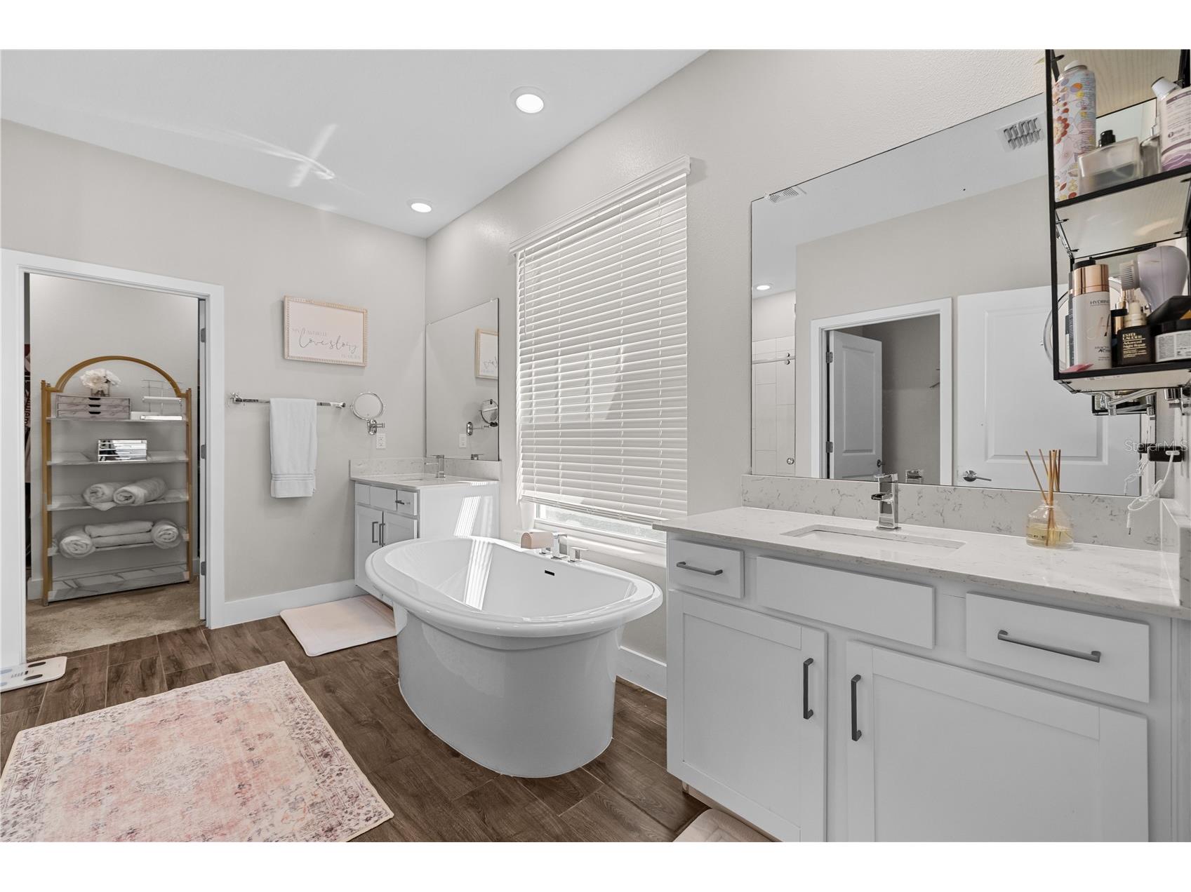 2735 Yellowhammer Way New Port Richey FL 34655 TB8498563 image20