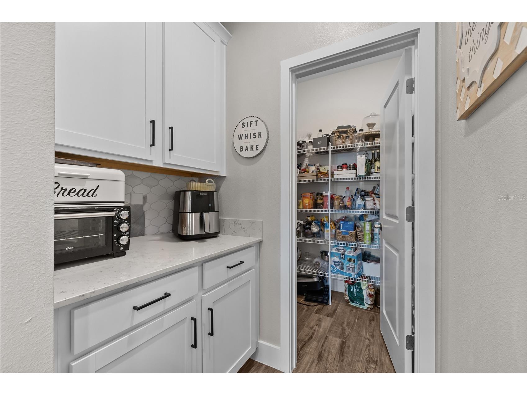 2735 Yellowhammer Way New Port Richey FL 34655 TB8498563 image9