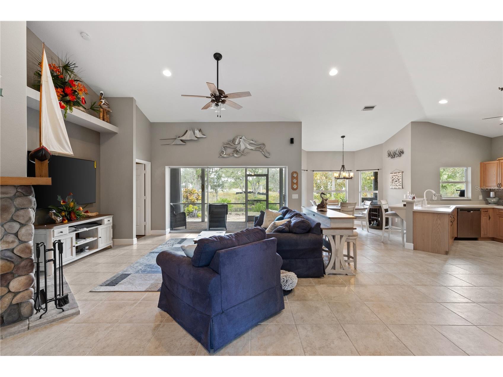 27350 San Carlos Drive Punta Gorda FL 33983 - SAN CARLOS A4685932 image11