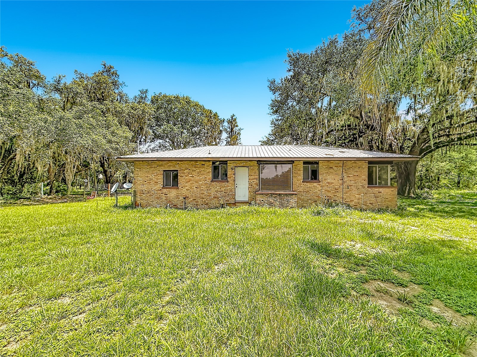 2736 Empire Church Road Groveland FL 34736 V4950199 image4