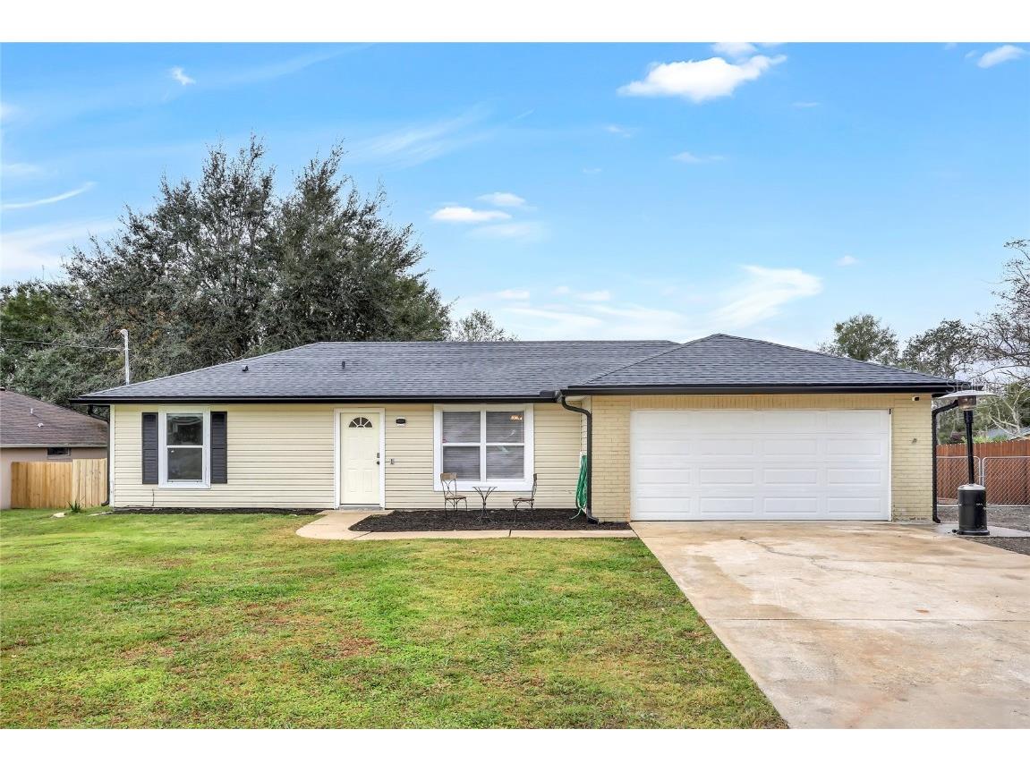 2737 Bluestone Drive Deltona FL 32738 - LAKE HUTCHINSON O6161208 image1