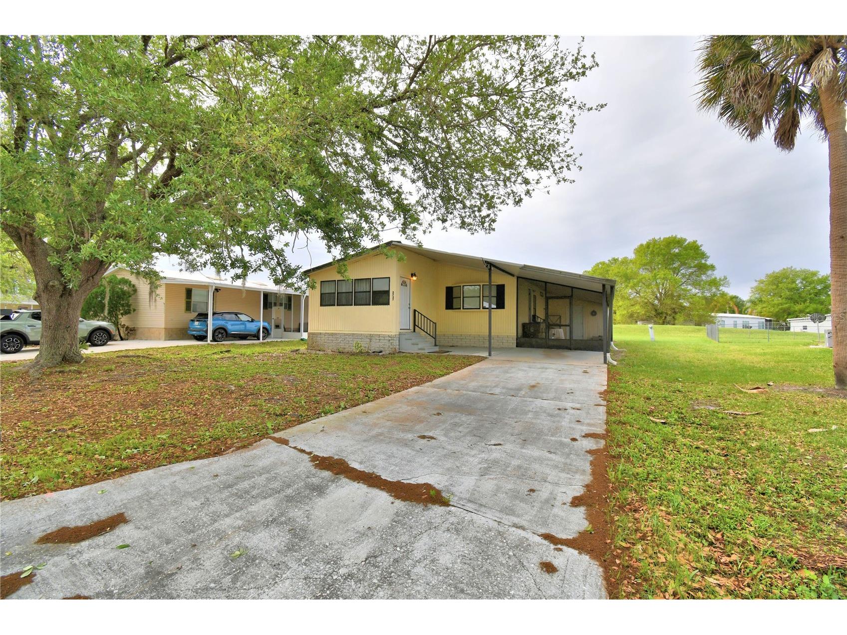 2737 Cranmoor Drive Kissimmee FL 34758 O6390866 image1